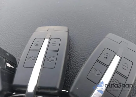 2010 Ford Taurus Sho from USA, damaged, VIN 1FAHP2KTXAG112210